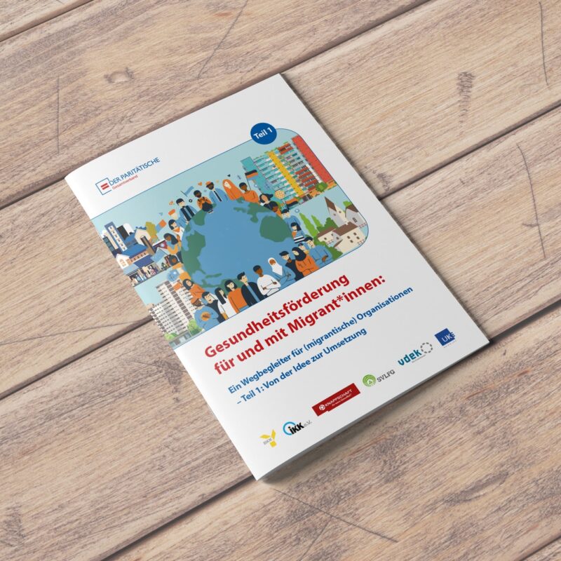 eCouleur_Referenz_Paritaetische-Gesamtverband_Broschüre-Gesundheitsförderung-Migrant-innen_Mockup_01